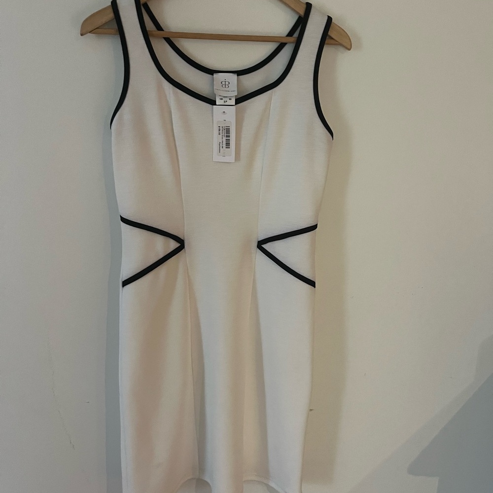 Papillon Blanc White Dress with Black Accents